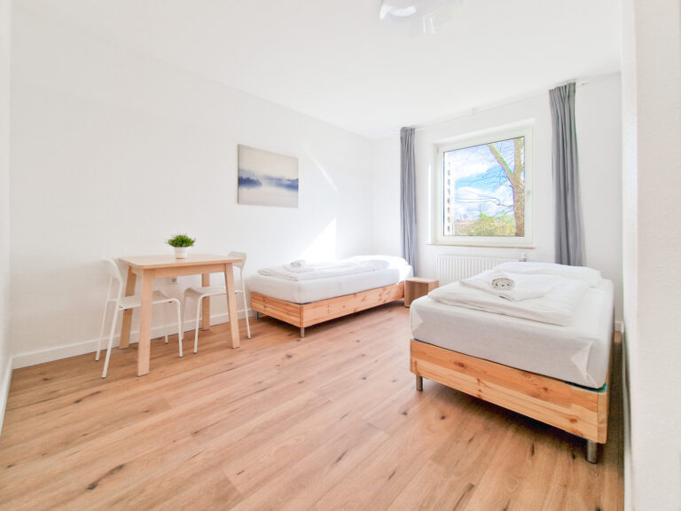 DÜ – 3 Zimmer Wohnung mit Balkon im EG