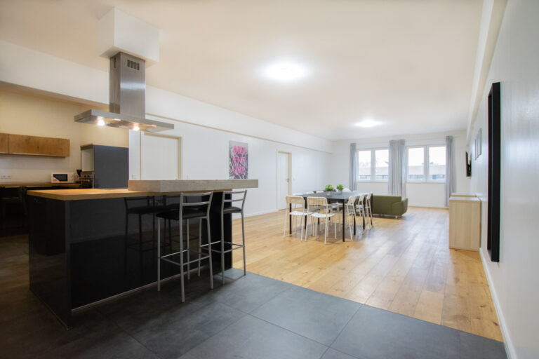 DÜ – 250m2 Loft – 6 Zimmer – Industriegebiet