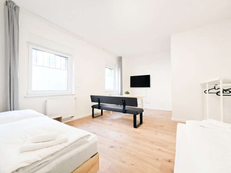 DUISBURG – 3 Zimmer Wohnung mit Terrasse im EG