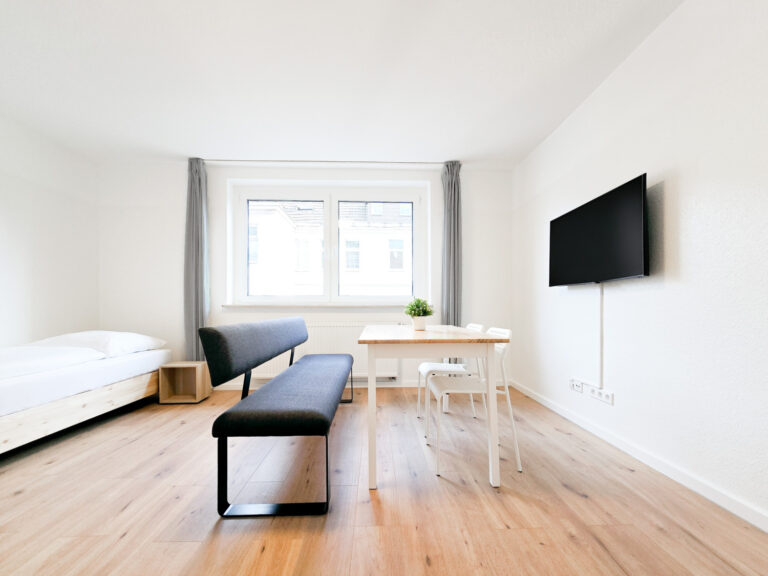 DUISBURG – 3 Zimmer Wohnung mit Balkon im 2.OG