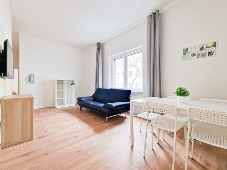 DUISBURG – 3 Zimmer Wohnung im 1.OG