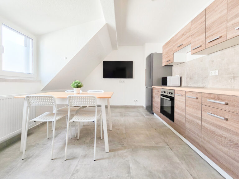 DUISBURG – 3 Zimmer Wohnung im 3.OG