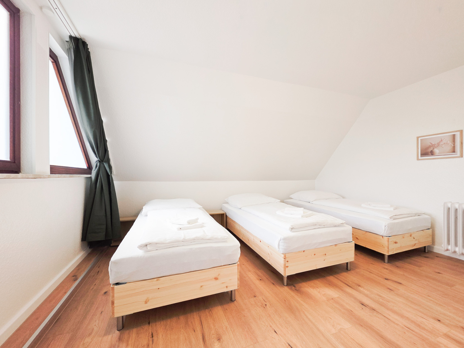 Monteurzimmer, Monteurwohnung, Mieten, Buchen, NRW, dd589833dd74d5a7d5fa1fc621f3b610646a247d39dd48527260026d7364af67, Monteurzimmer, Monteurwohnung, Mieten, Buchen, NRW, dd589833dd74d5a7d5fa1fc621f3b610646a247d39dd48527260026d7364af67,